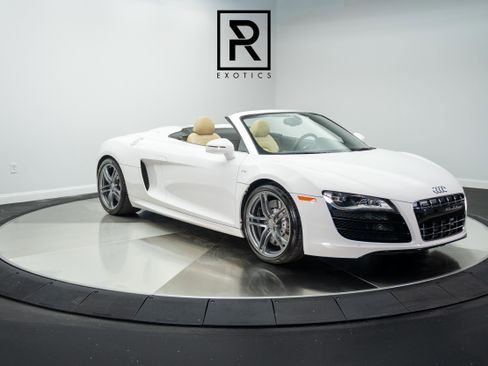 Used 2011 Audi R8 V10 AWD/4WD image 14