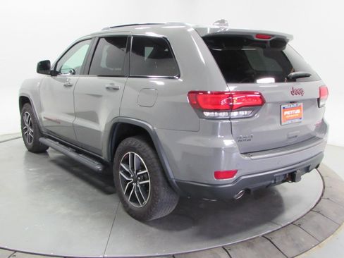 Used 2021 Jeep Grand Cherokee Trailhawk w/ Trailhawk Luxury Group AWD/4WD image 5