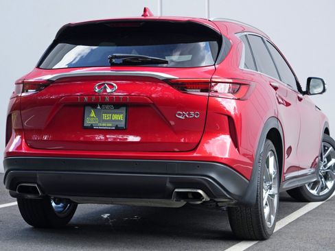 Used 2021 INFINITI QX50 Autograph w/ Premium White Leather Package FWD image 4