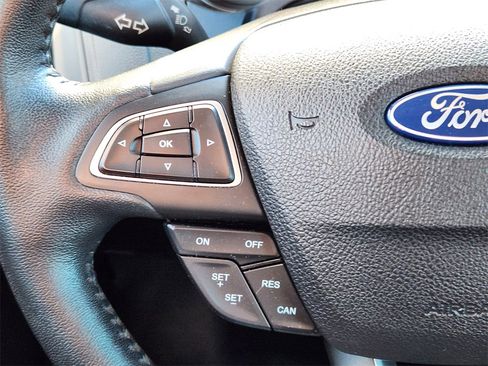 Used 2016 Ford Focus SE w/ Equipment Group 201A image 19