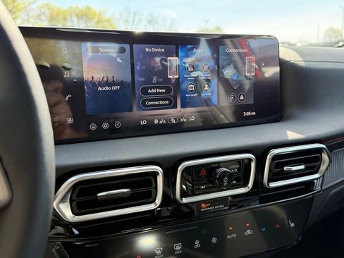 New 2026 Nissan Sentra SR w/ SR Premium Package FWD image 12