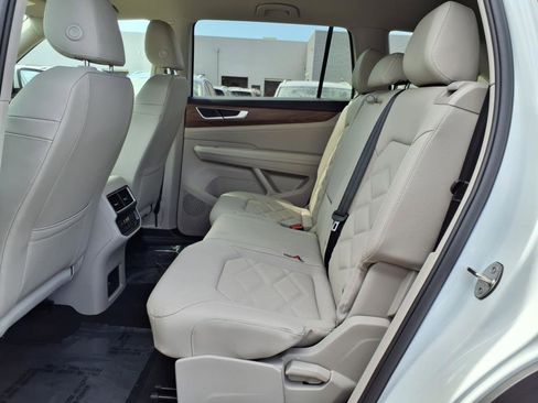 New 2026 Volkswagen Atlas SE image 13