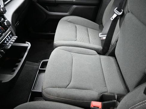 Used 2025 RAM 1500 Big Horn image 24