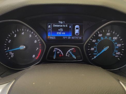 Used 2014 Ford Focus Titanium FWD image 23