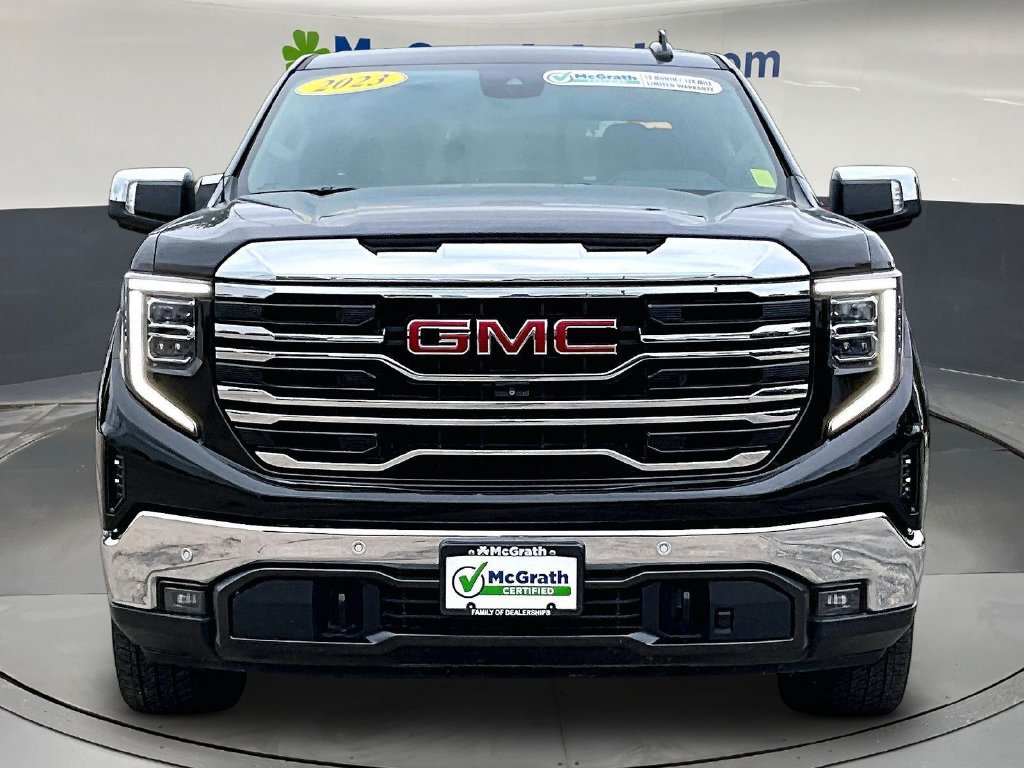 Used 2023 GMC Sierra 1500 SLT w/ SLT Premium Plus Package AWD/4WD image 2