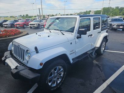 Used 2017 Jeep Wrangler Unlimited Sahara w/ Connectivity Group