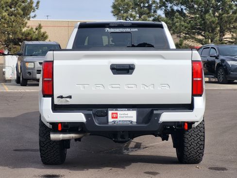 Certified 2025 Toyota Tacoma SR5 image 7