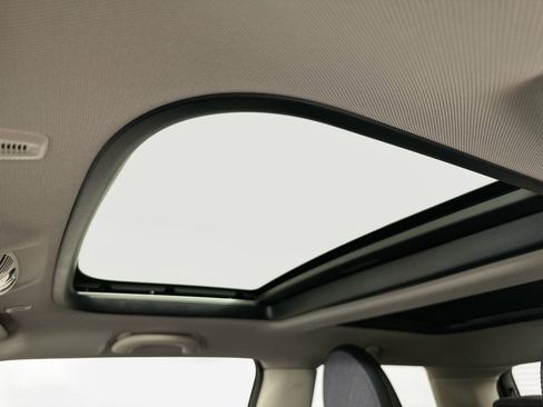 Used 2025 MINI Cooper S image 21