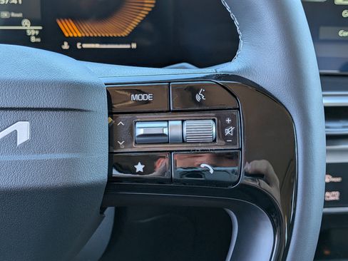 New 2026 Kia Sorento EX FWD image 31