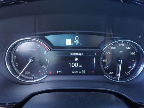 Used 2025 Cadillac XT5 Premium Luxury image 21