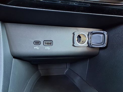 New 2026 Buick Encore GX Sport Touring image 6