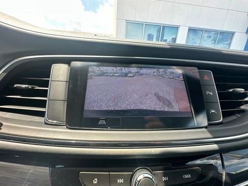 Used 2023 Buick Enclave Essence FWD image 36