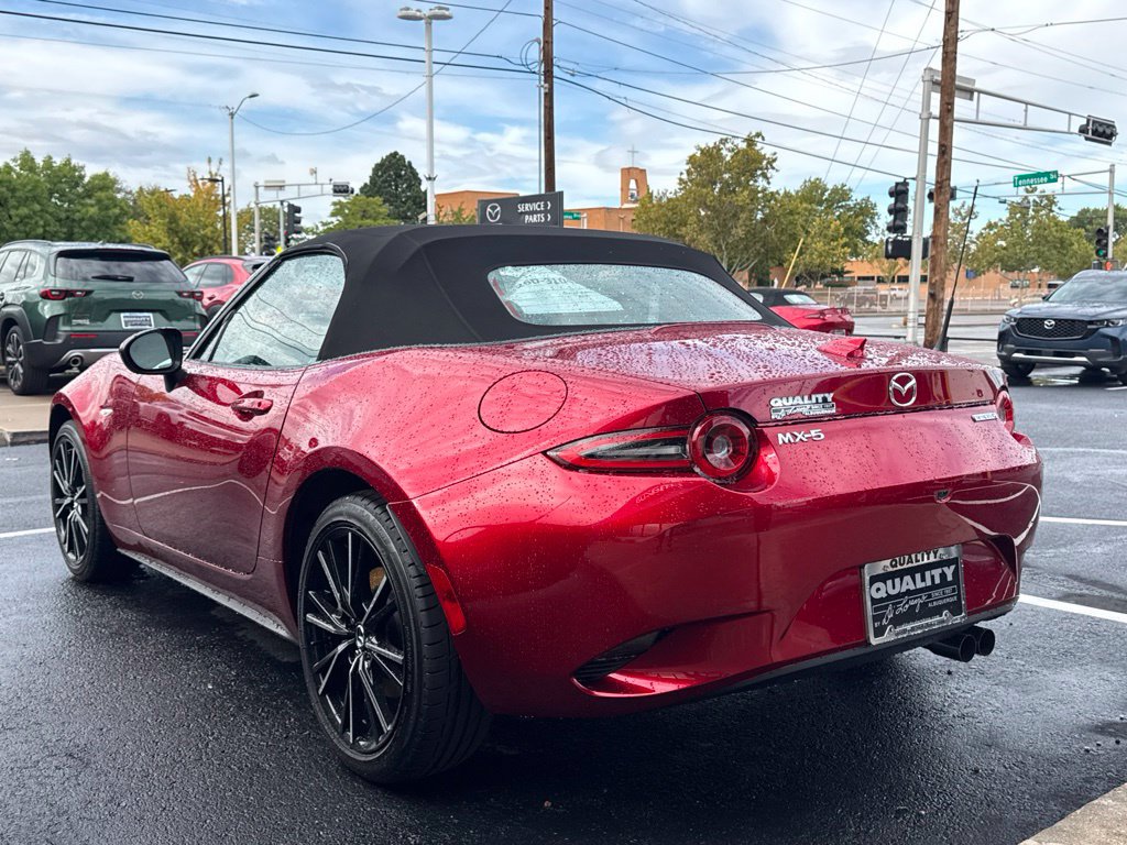 New 2026 MAZDA MX-5 Miata Grand Touring RWD image 5