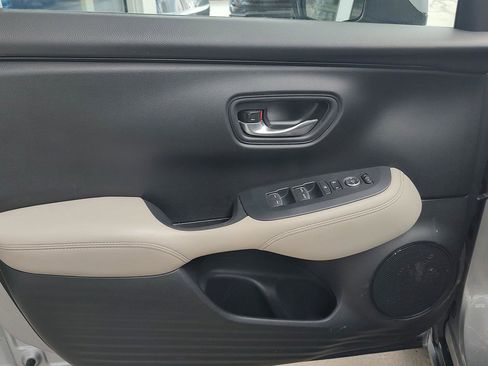 Used 2023 Honda HR-V EX-L image 19