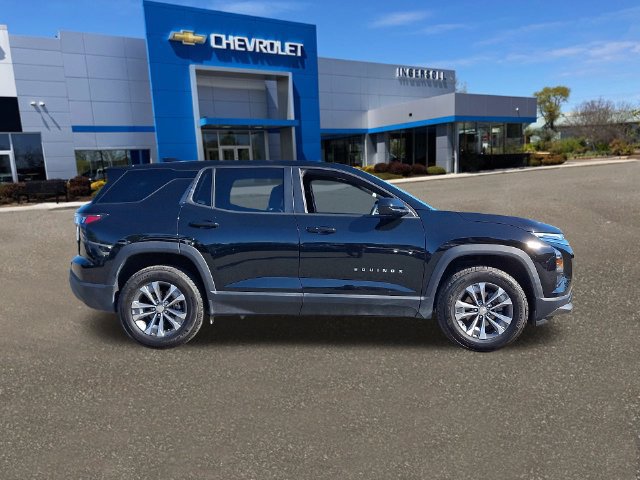 Used 2026 Chevrolet Equinox LT AWD/4WD image 26