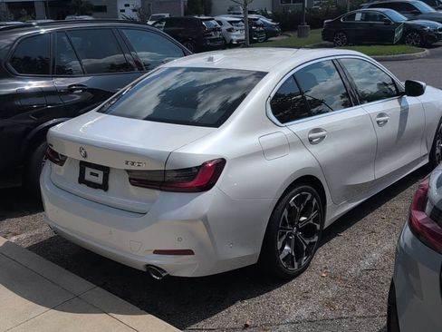 Used 2025 BMW 330i xDrive Sedan w/ Convenience Package AWD/4WD image 3