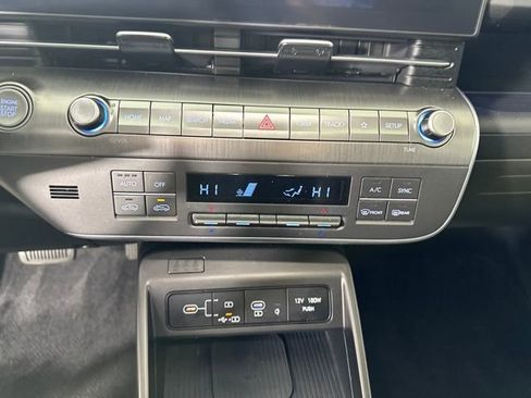 Certified 2024 Hyundai Kona Limited image 23