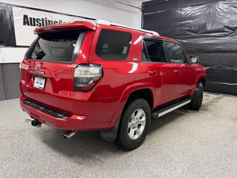 Used 2016 Toyota 4Runner SR5 Premium AWD/4WD image 3