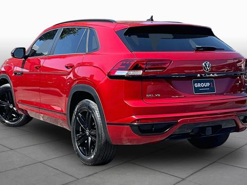 Certified 2023 Volkswagen Atlas Cross Sport SEL R-Line AWD/4WD image 12