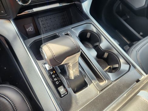 New 2025 Ford F150 Platinum w/ FX4 Off-Road Package image 15