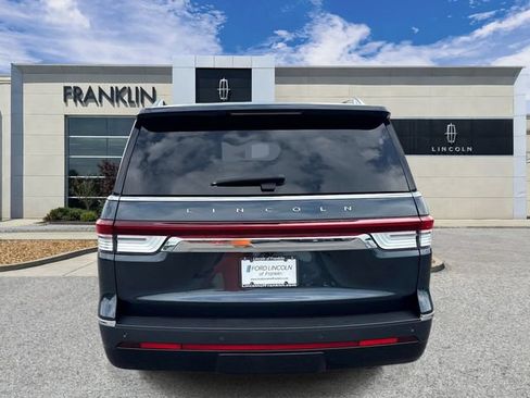 Certified 2024 Lincoln Navigator Reserve AWD/4WD image 6