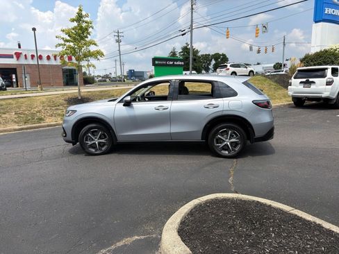 Used 2025 Honda HR-V EX-L image 14