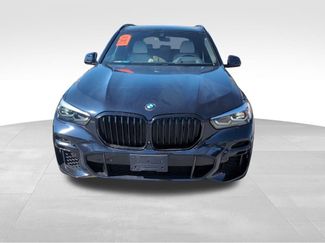 Used 2022 BMW X5 xDrive40i w/ M Sport Package video 3