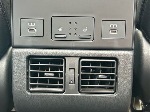 Used 2024 Subaru Solterra Touring image 17