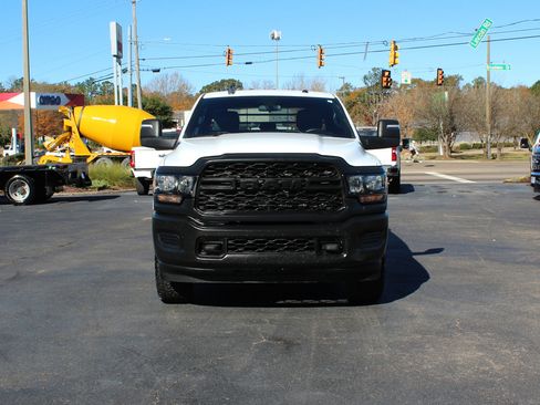 Used 2024 RAM 2500 Tradesman image 9