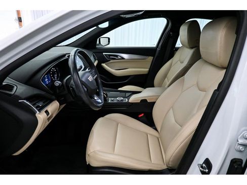 Used 2021 Cadillac CT5 Luxury w/ Cold Weather Package image 29