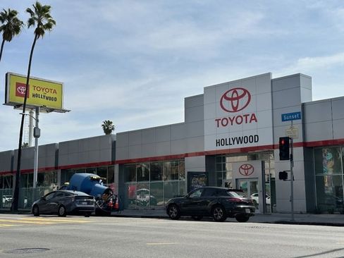 New 2025 Toyota Tacoma TRD Sport image 34