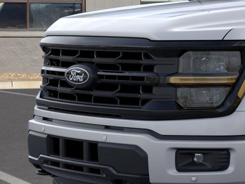 New 2026 Ford F150 XLT w/ Equipment Group 302A MID AWD/4WD image 17
