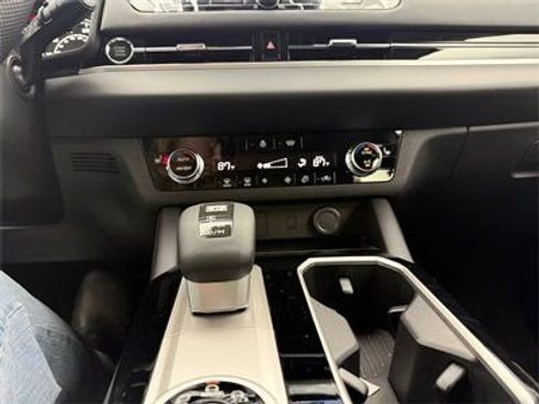 New 2026 Mitsubishi Outlander SE AWD/4WD image 22