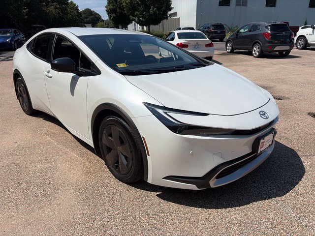 Certified 2024 Toyota Prius Prime FWD image 9