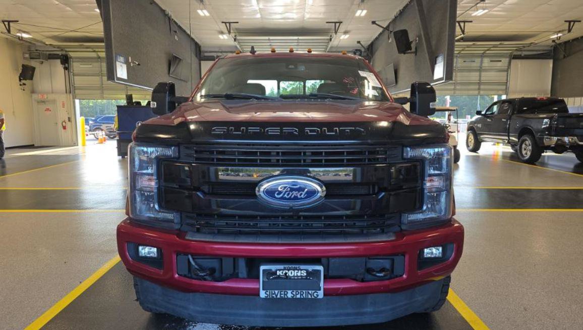 Used 2019 Ford F350 Lariat w/ Lariat Ultimate Package AWD/4WD image 2