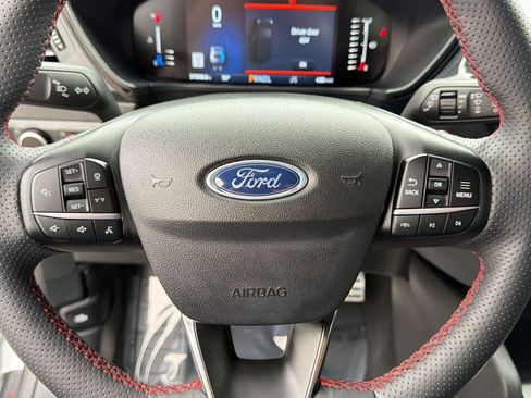 Used 2023 Ford Escape ST-Line w/ Tech Pack #1 FWD image 11