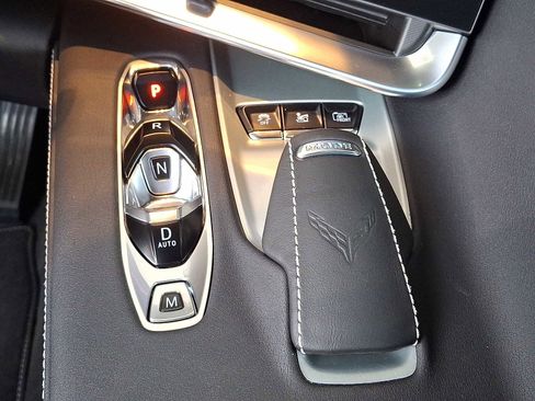 New 2025 Chevrolet Corvette E-Ray image 9