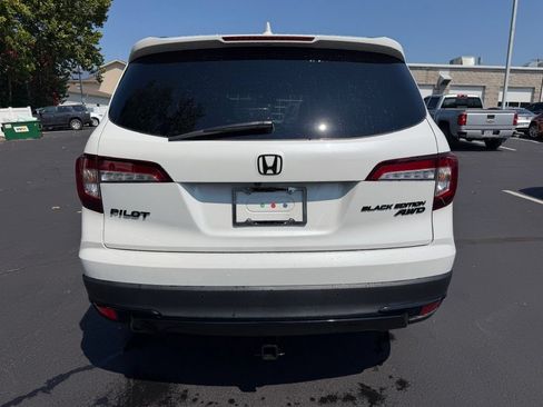 Used 2021 Honda Pilot Black Edition image 8