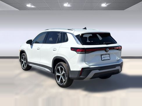 New 2026 Volkswagen Tiguan SE AWD/4WD image 3