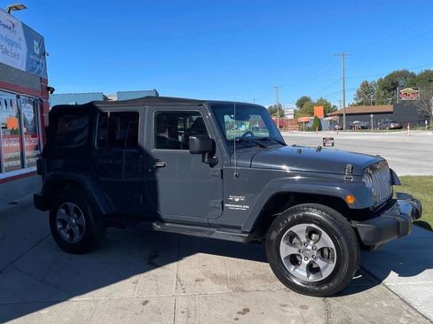 Used 2017 Jeep Wrangler Unlimited Sahara w/ Connectivity Group image 2