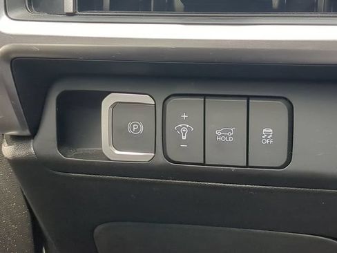 Used 2025 Hyundai Santa Fe SEL FWD image 28