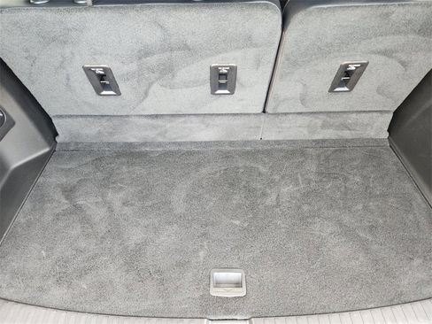 Used 2026 Chevrolet Traverse RS image 31