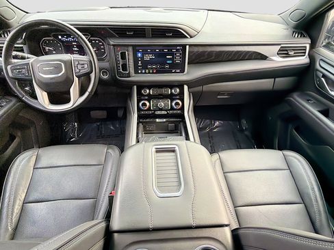 Used 2021 GMC Yukon Denali w/ Denali Ultimate Package image 16