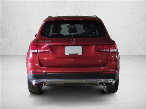 Used 2017 Mercedes-Benz GLC 300 image 7