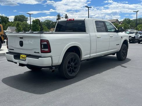Used 2022 RAM 3500 Laramie AWD/4WD image 3