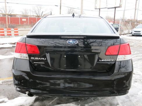Used 2014 Subaru Legacy 2.5i Limited image 8