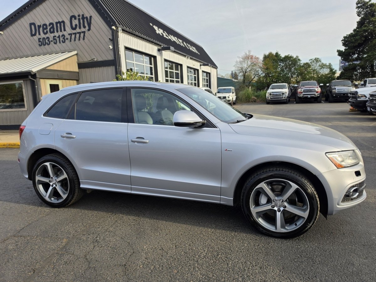 Used 2015 Audi Q5 3.0T Premium Plus w/ Technology Package AWD/4WD image 1