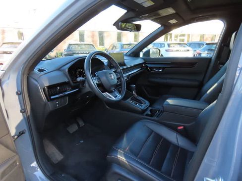 Certified 2023 Honda CR-V Sport Touring image 2