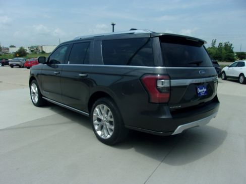 Used 2018 Ford Expedition Max Platinum AWD/4WD image 7