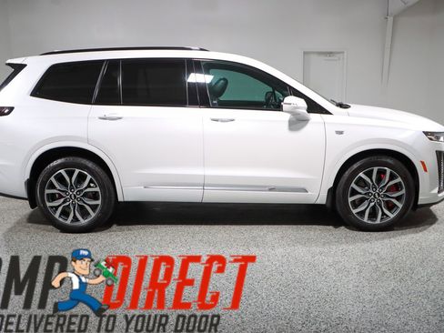 Used 2023 Cadillac XT6 Sport AWD/4WD image 6